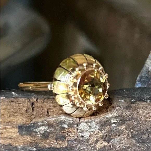 Antique/Vintage 14k Citrine Ring - Picture 10 of 16